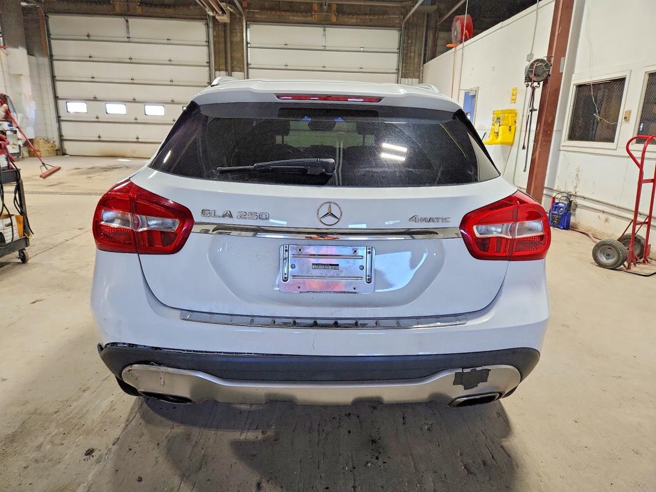 Mercedes-Benz GLA 250 4matic