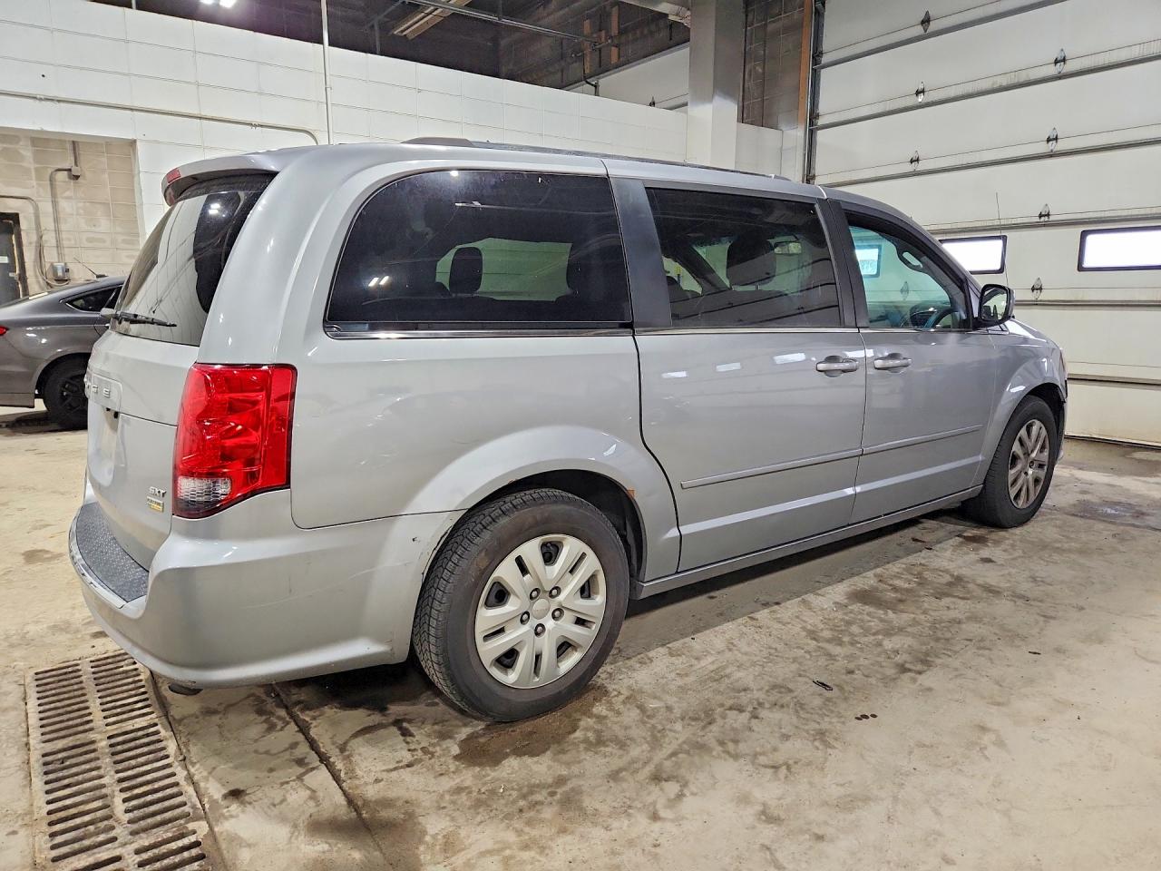 Dodge Caravan Sxt