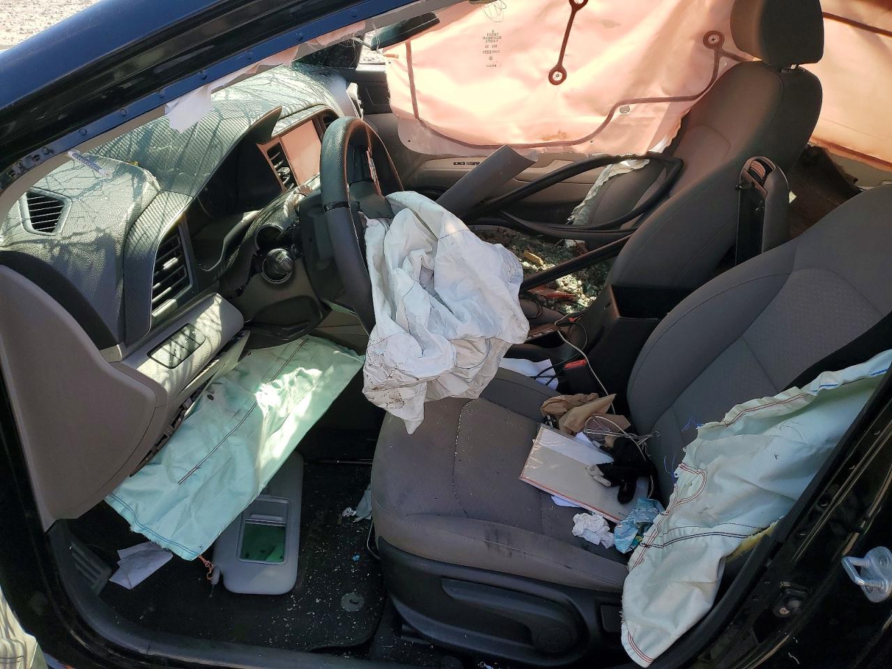 Hyundai ELANTRA Sel