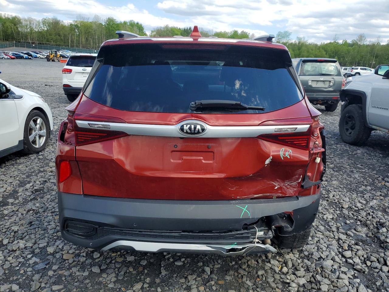 Kia Seltos S