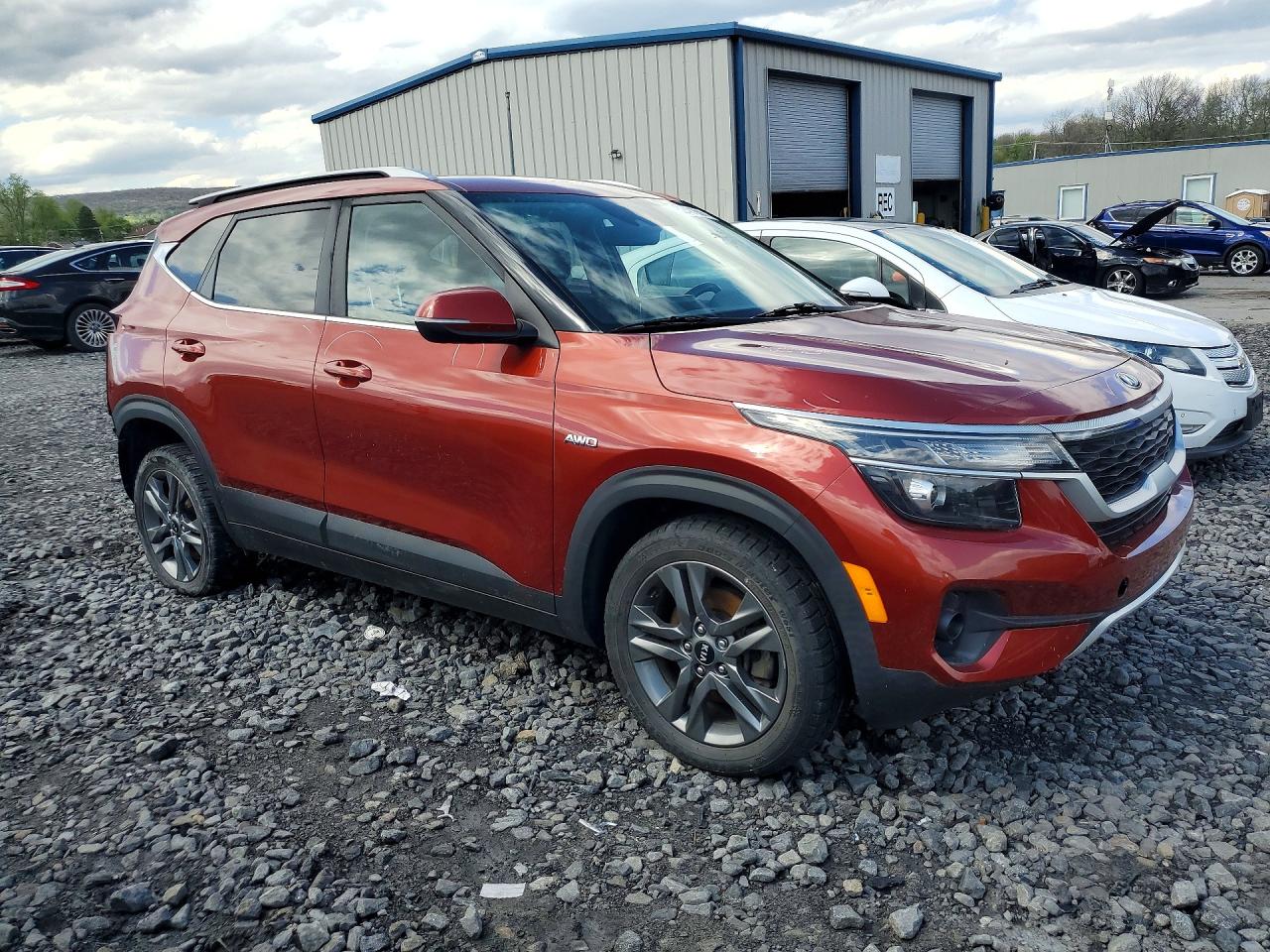 Kia Seltos S