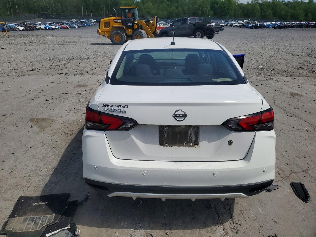 Nissan Versa S