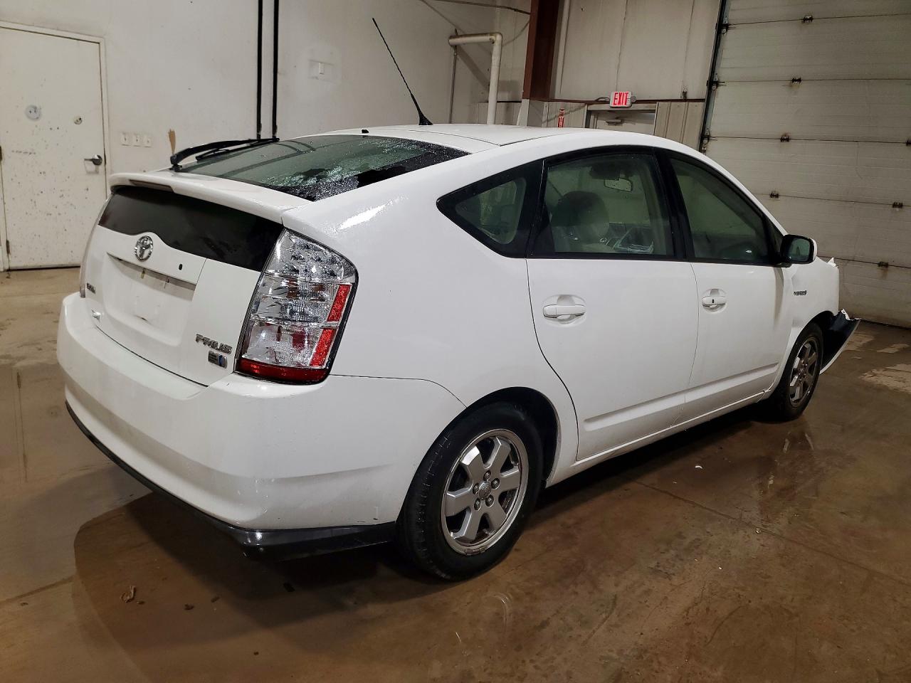 Toyota Prius Base