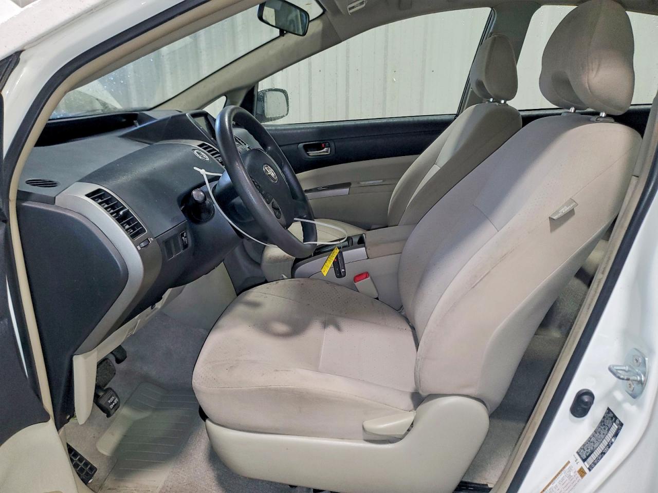 Toyota Prius Base