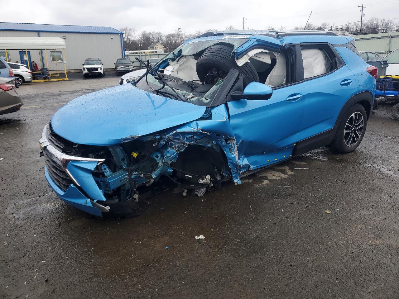 Salvage Chevrolet Trailblaze Image