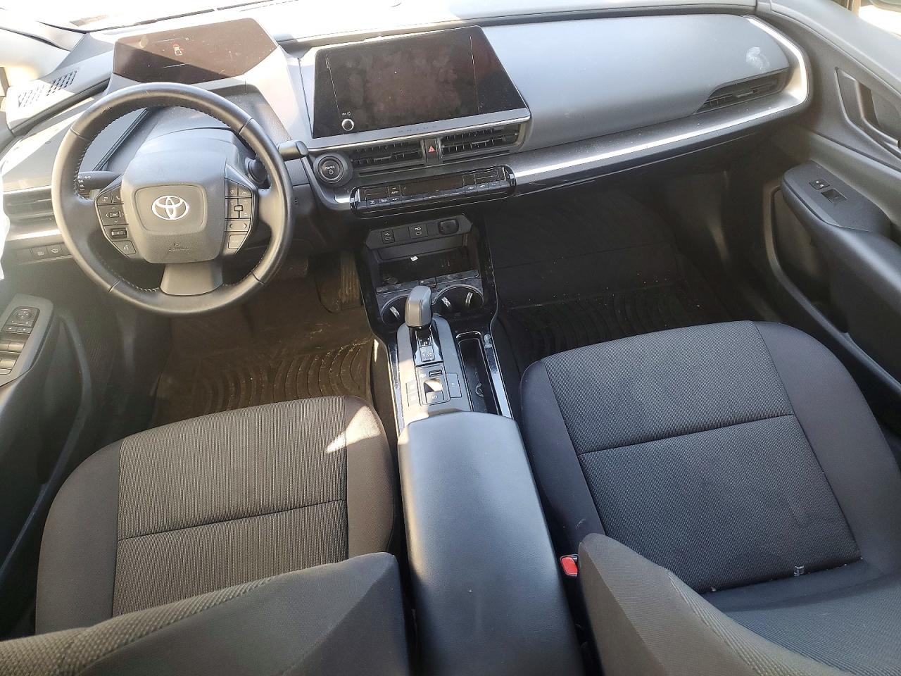 Toyota Prius Le