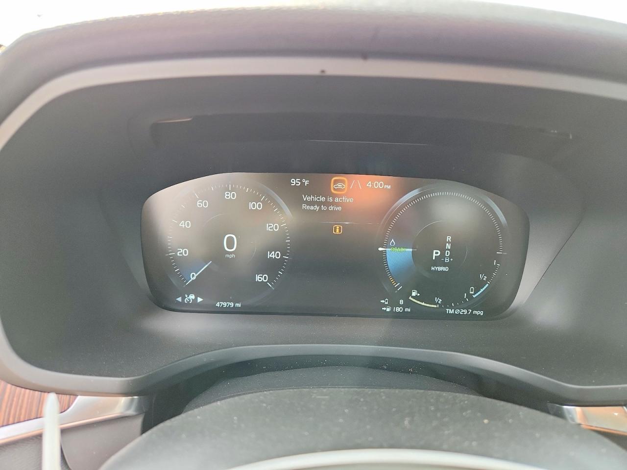 Volvo S60 T8 Recharge R-design Expression