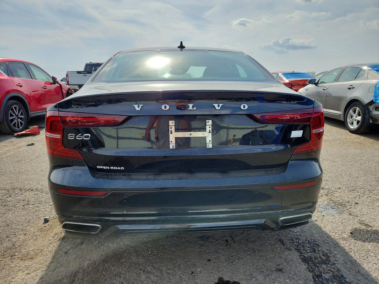 Volvo S60 T8 Recharge R-design Expression