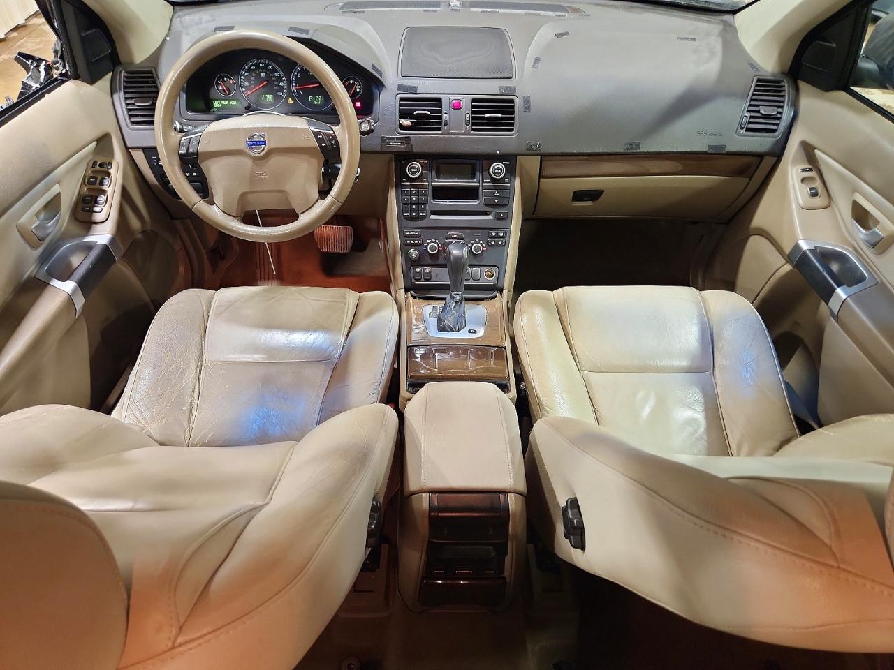 Volvo XC90 3.2