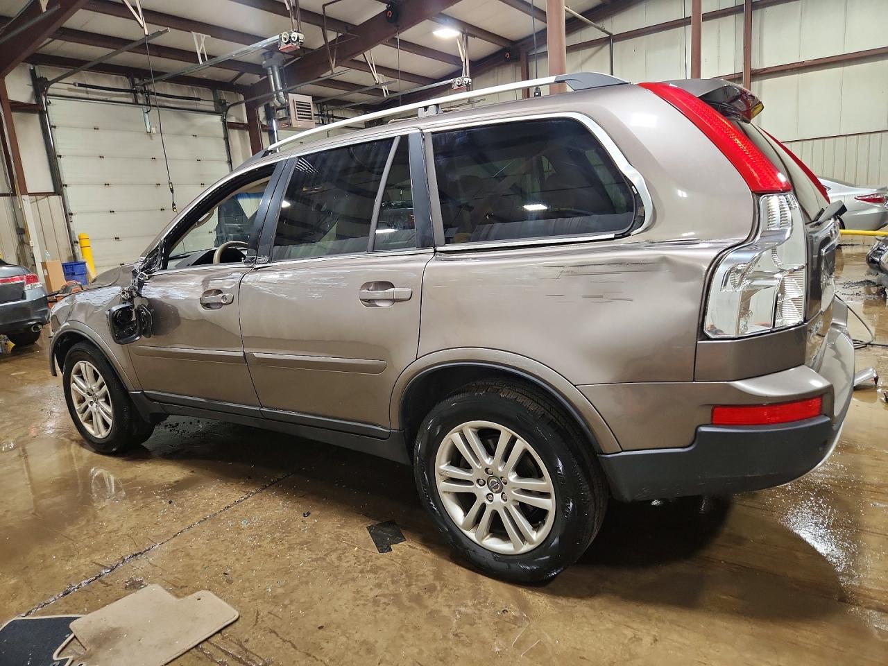 Volvo XC90 3.2