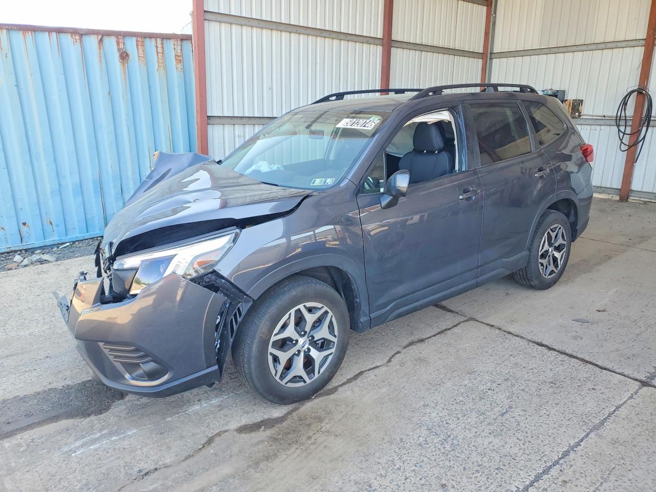 Salvage Subaru Forester Image