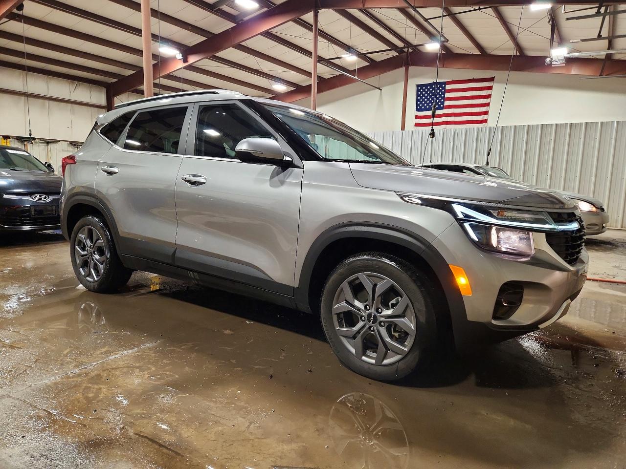 Kia Seltos S