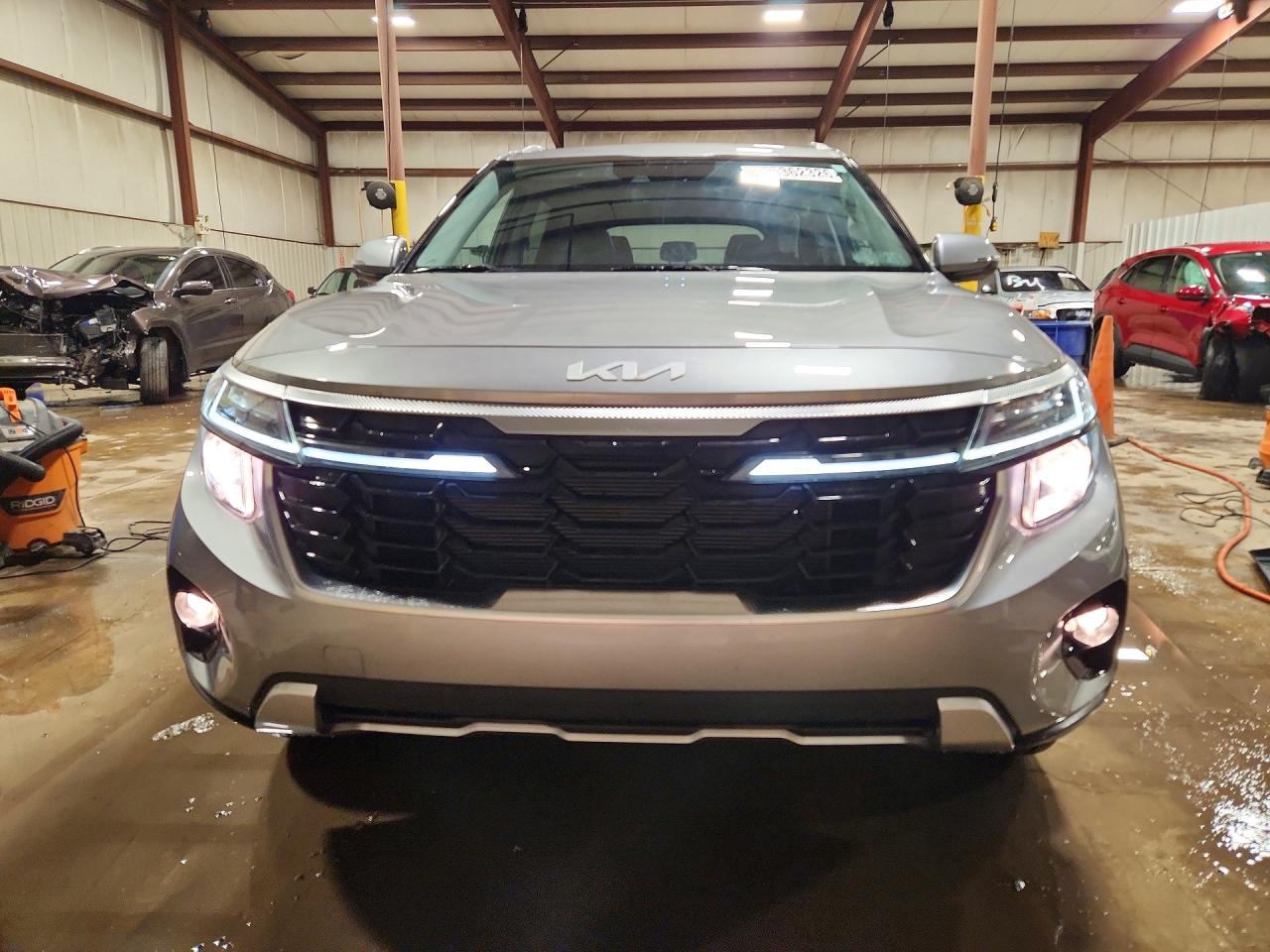 Kia Seltos S