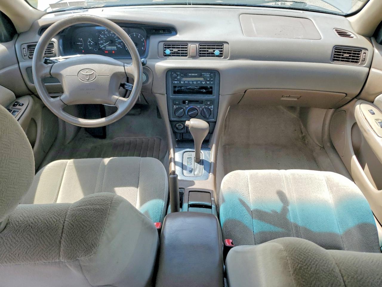 Toyota Camry Ce