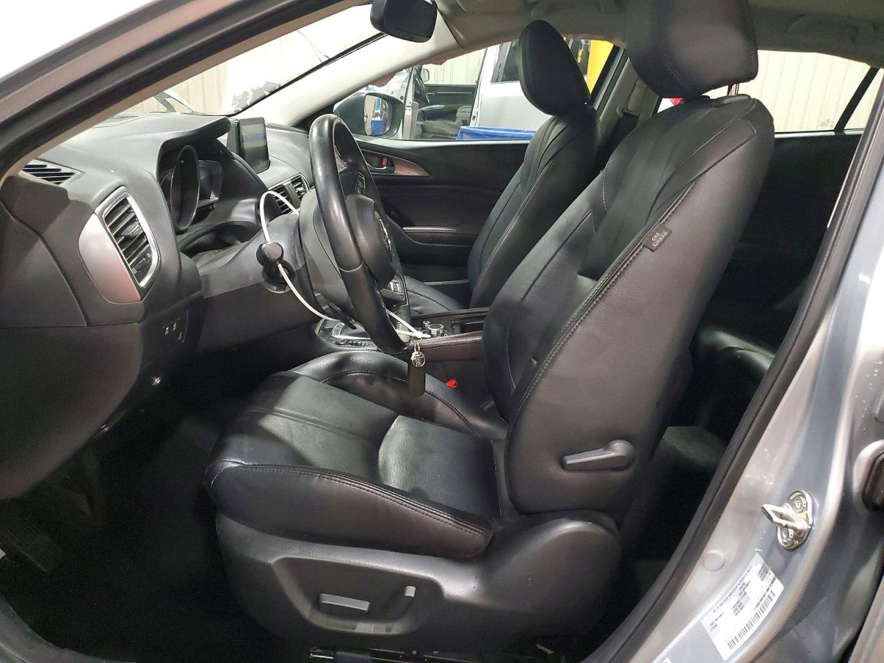 Mazda 3 Grand Touring