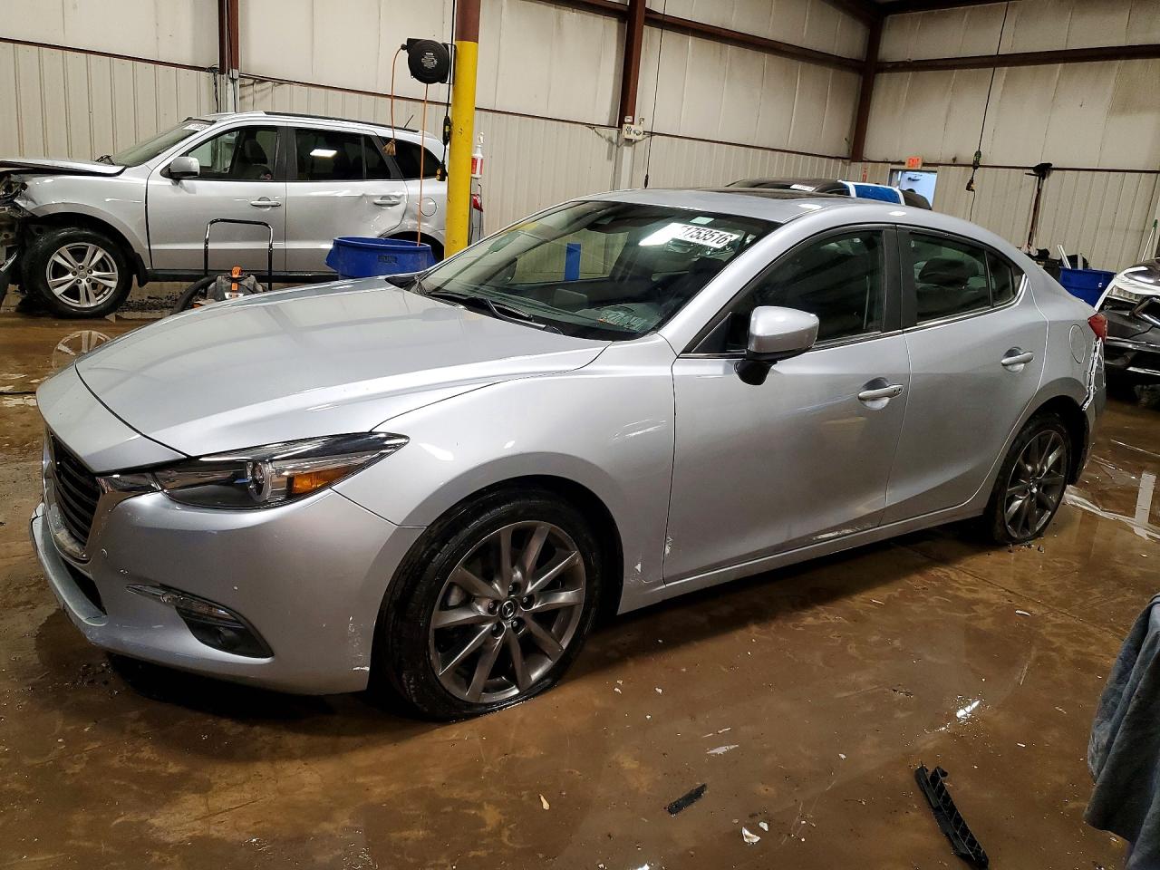 Salvage Mazda 3 Image