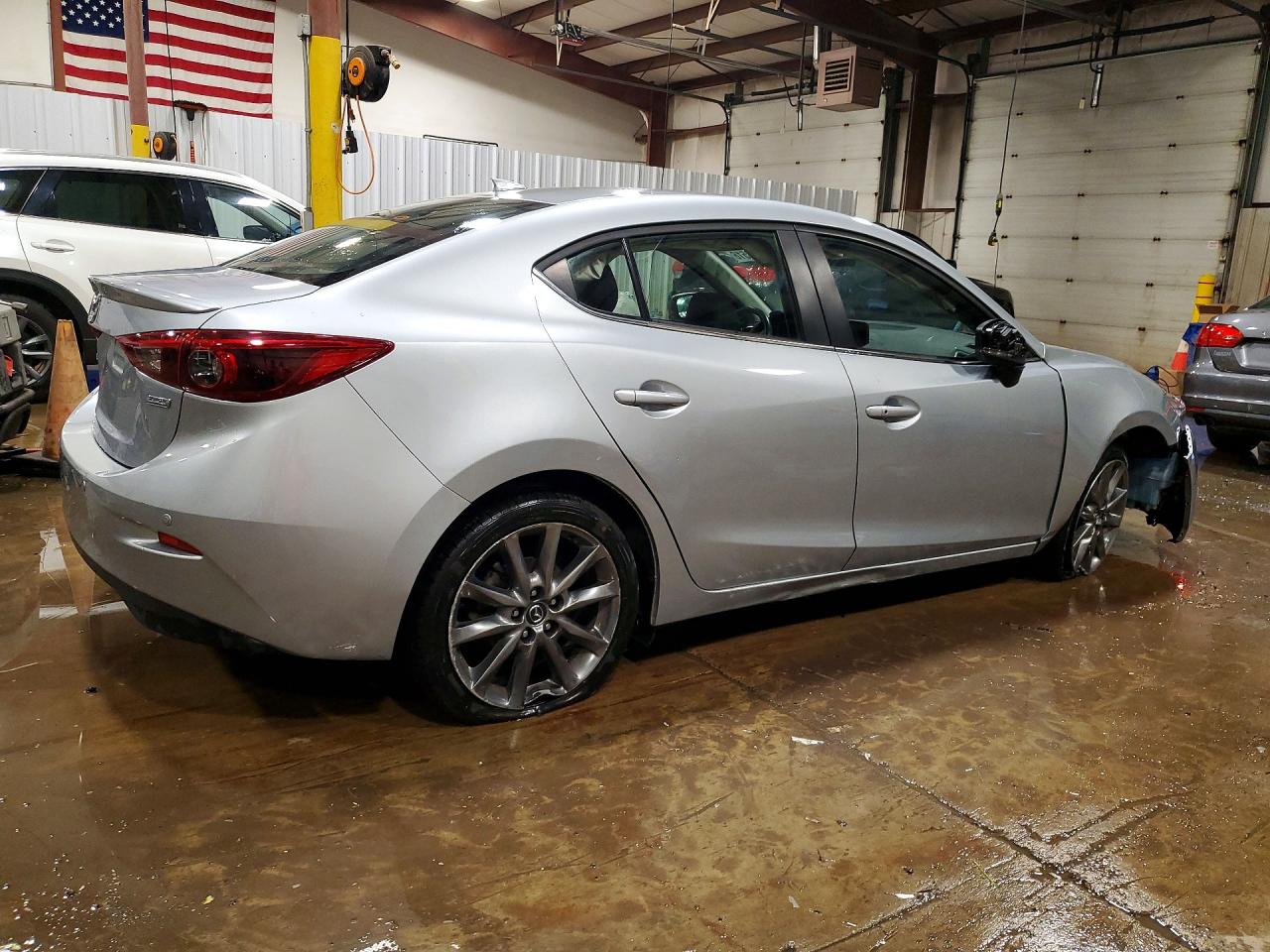 Mazda 3 Grand Touring