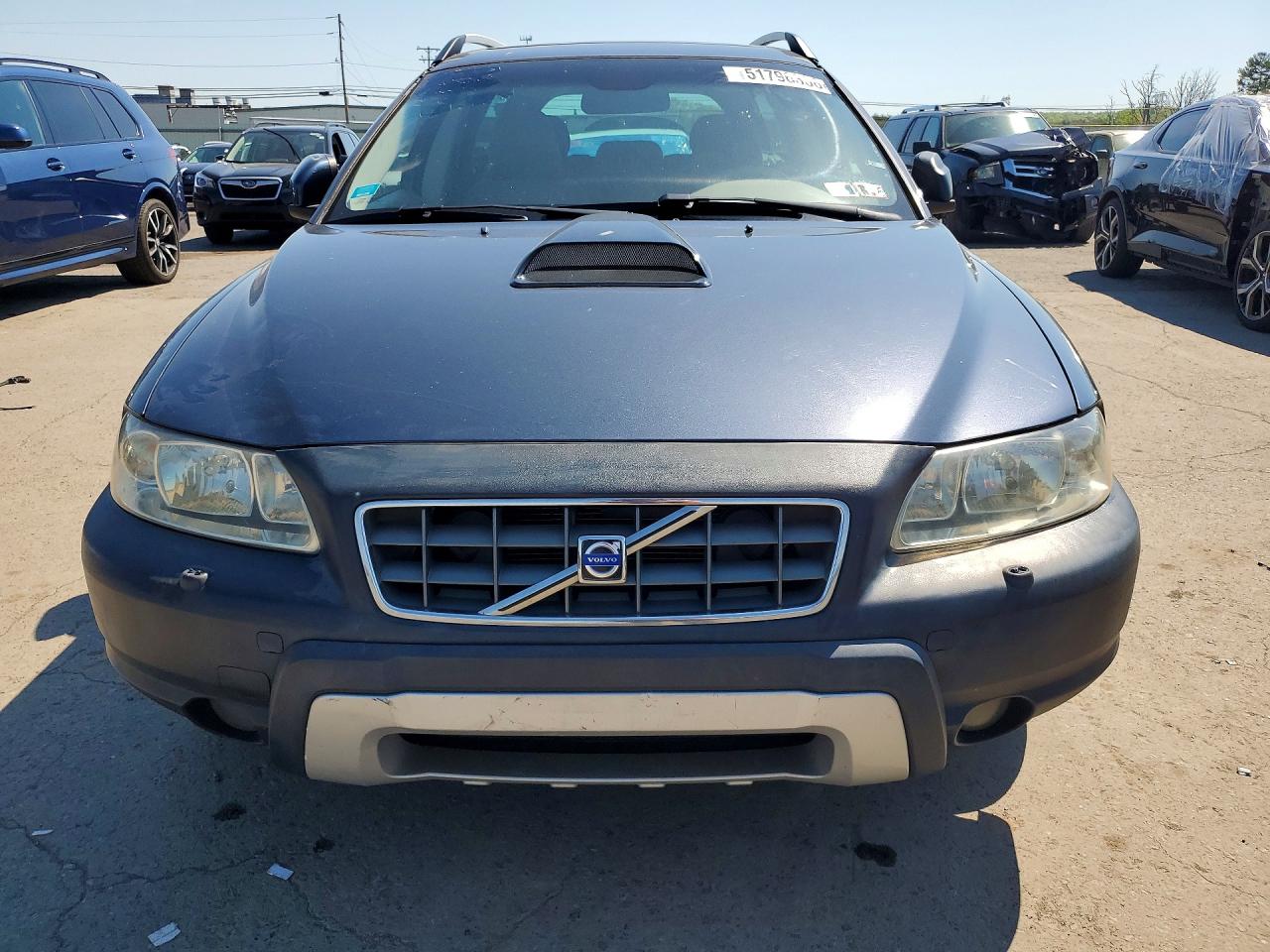 Volvo XC70