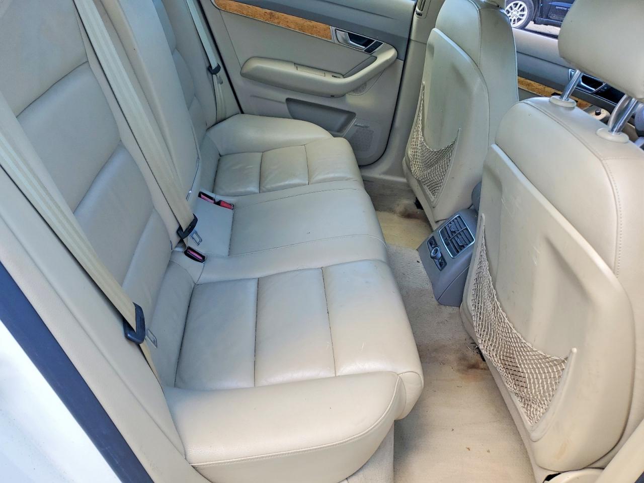 Audi A6 3.2 Quattro