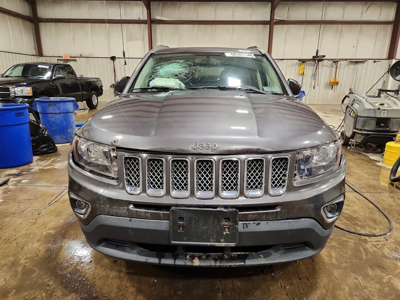 Jeep Compass Latitude