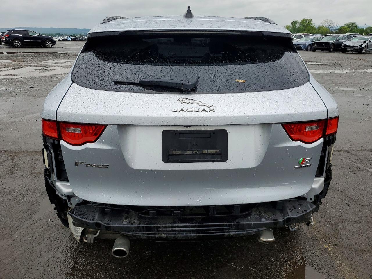 Jaguar F-PACE S