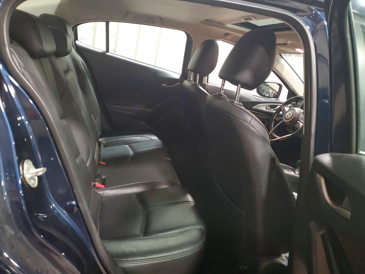 Mazda 3 Touring
