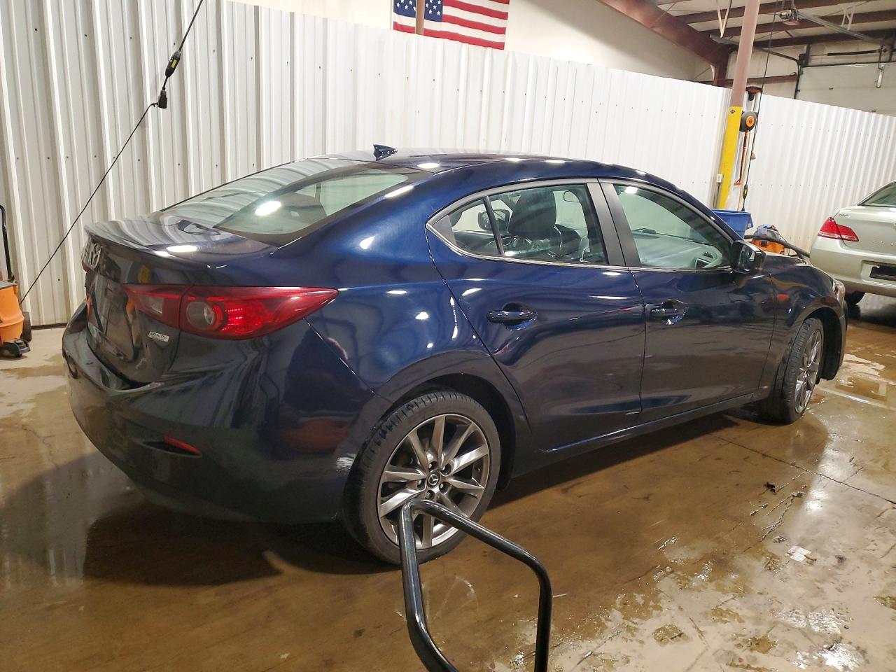 Mazda 3 Touring