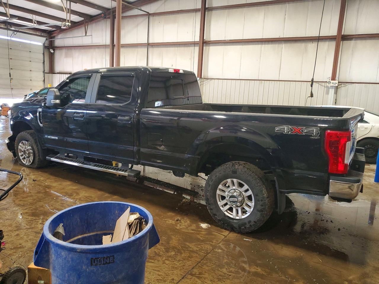 Ford F-350 Super Duty