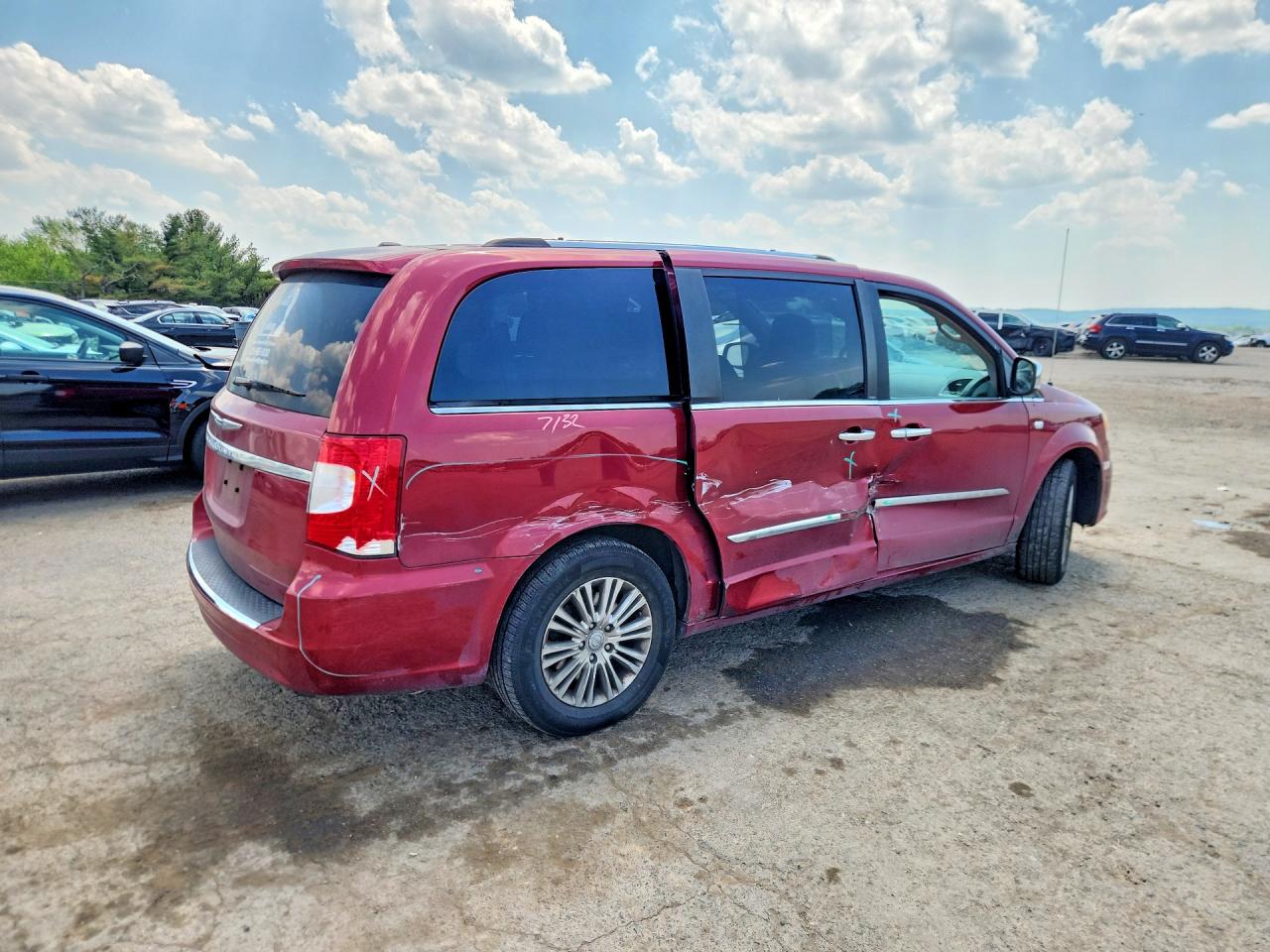 Chrysler Minivan Touring L