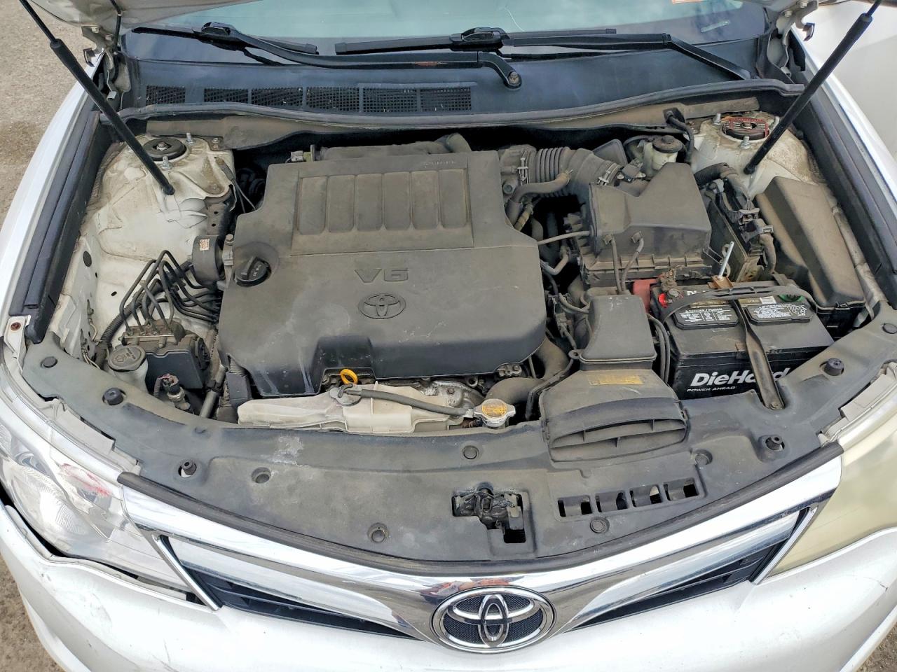 Toyota Camry Xle V6