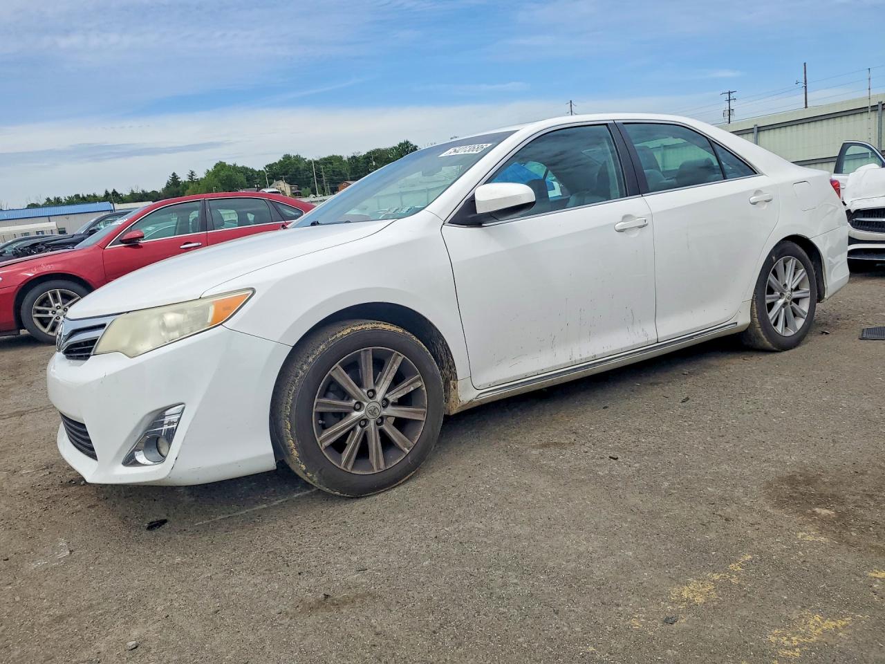 Salvage Toyota Camry Image