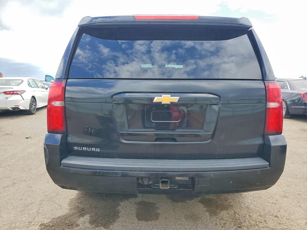 Chevrolet Suburban
