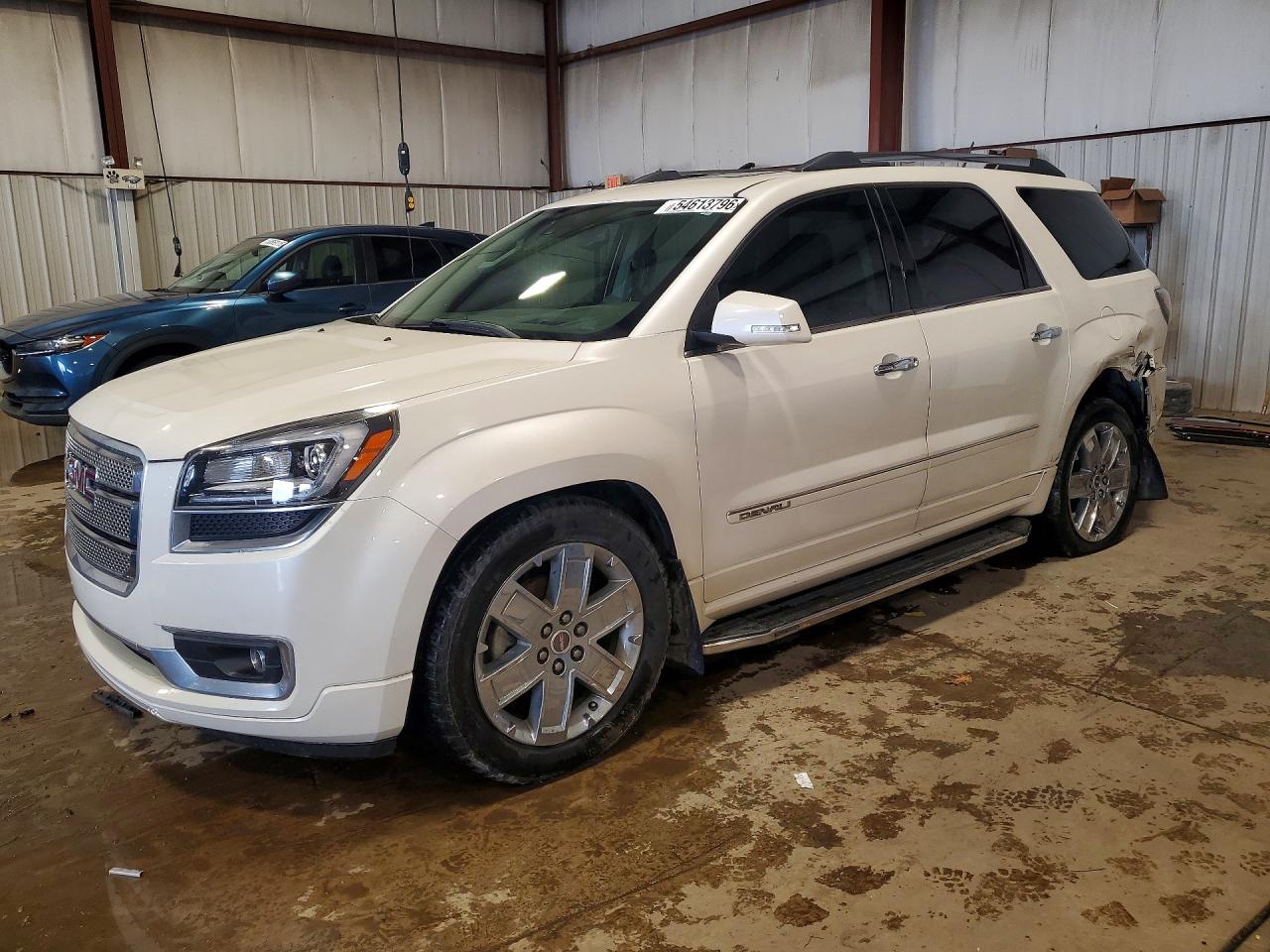Salvage GMC Acadia Image