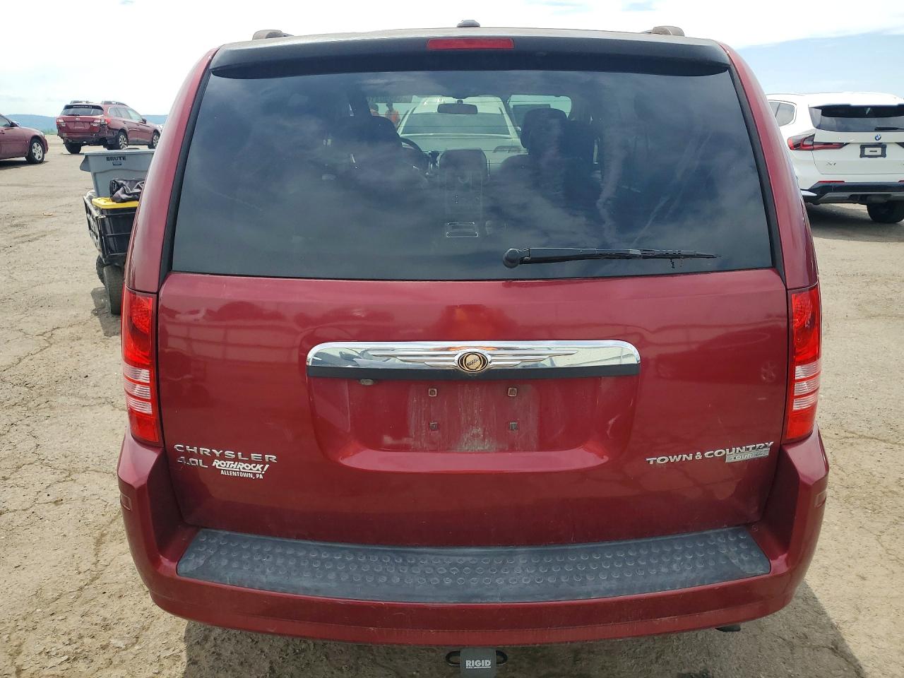 Chrysler Minivan Touring Plus