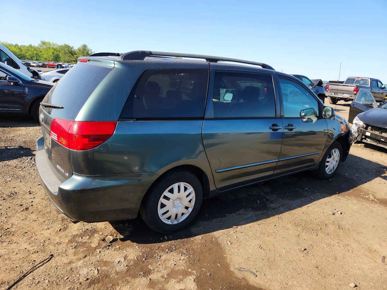 Toyota Sienna Le 8 Passenger