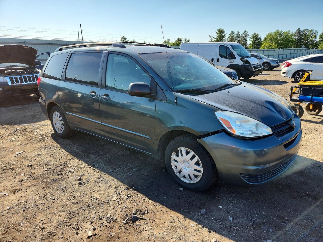 Toyota Sienna Le 8 Passenger