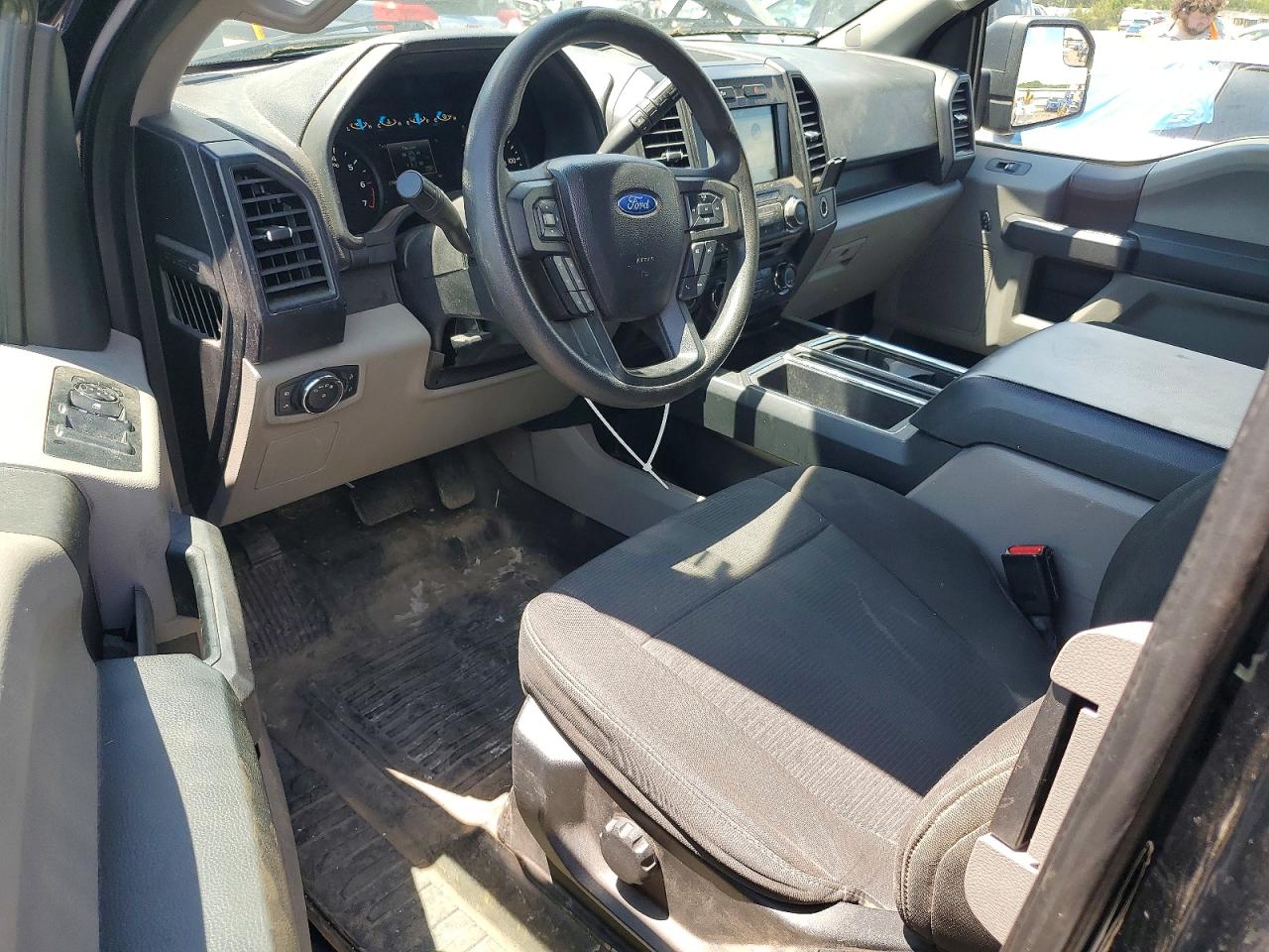 Ford F-150 Super Cab