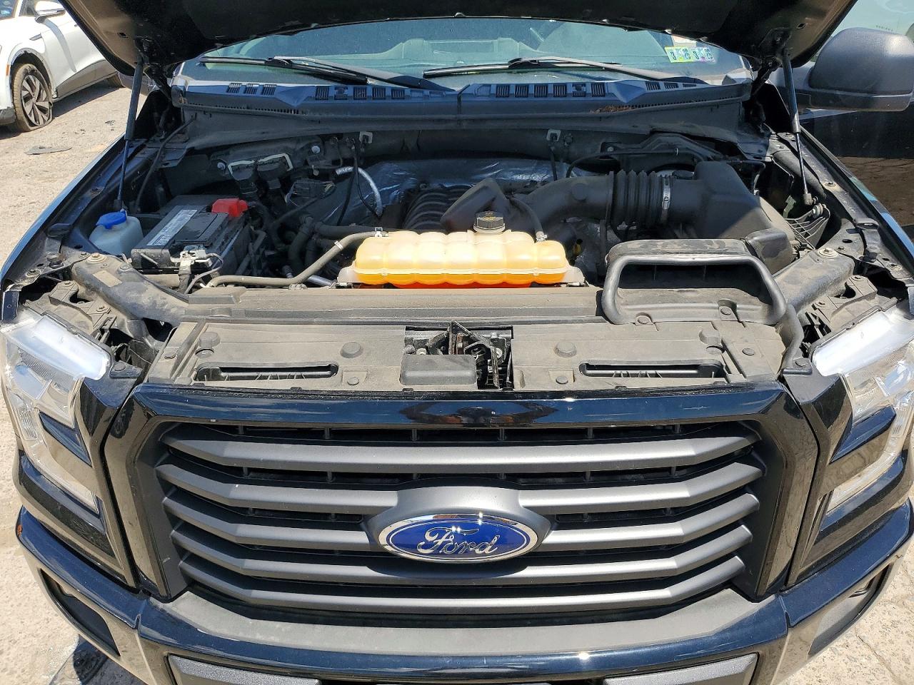 Ford F-150 Super Cab