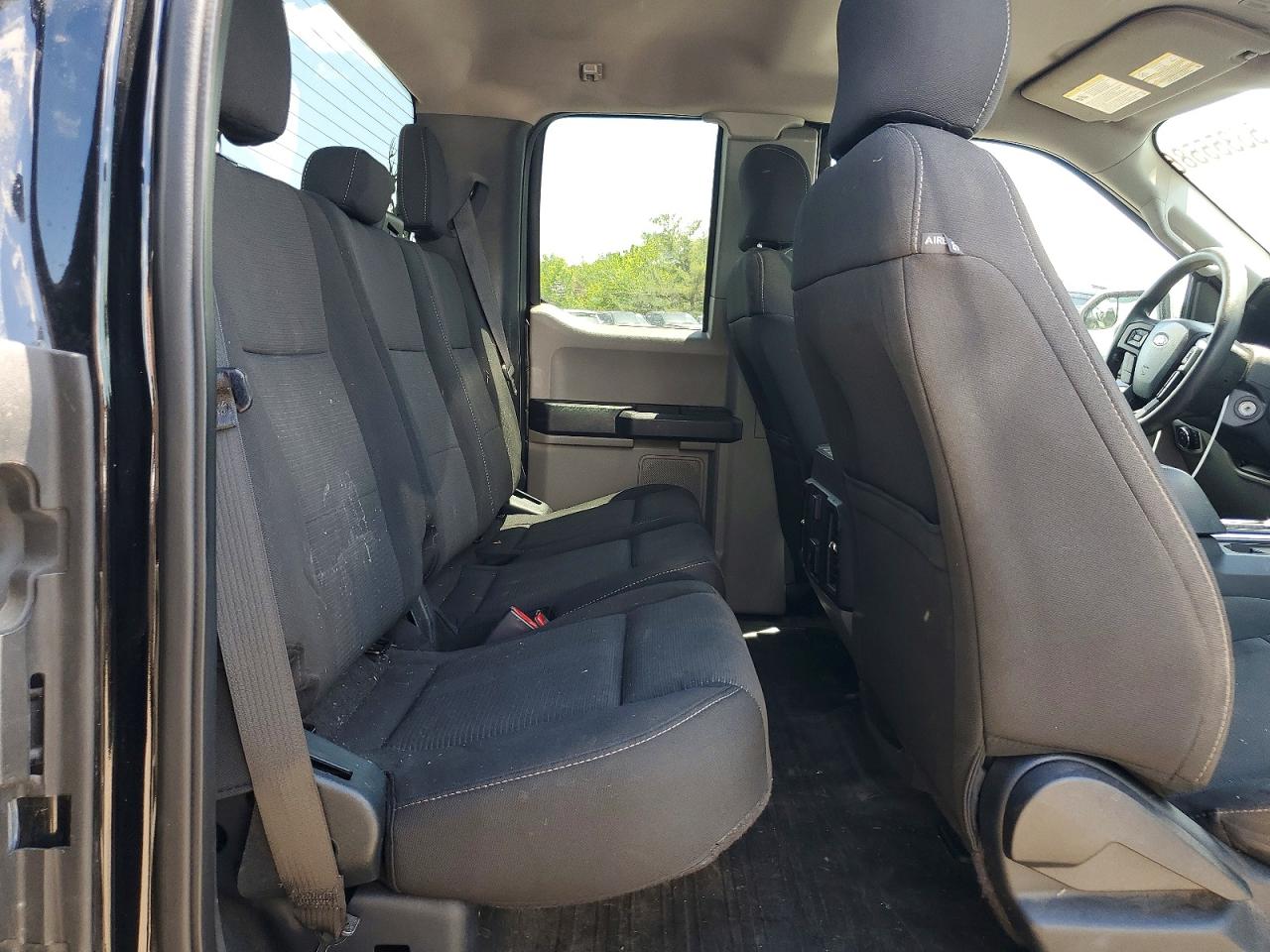 Ford F-150 Super Cab