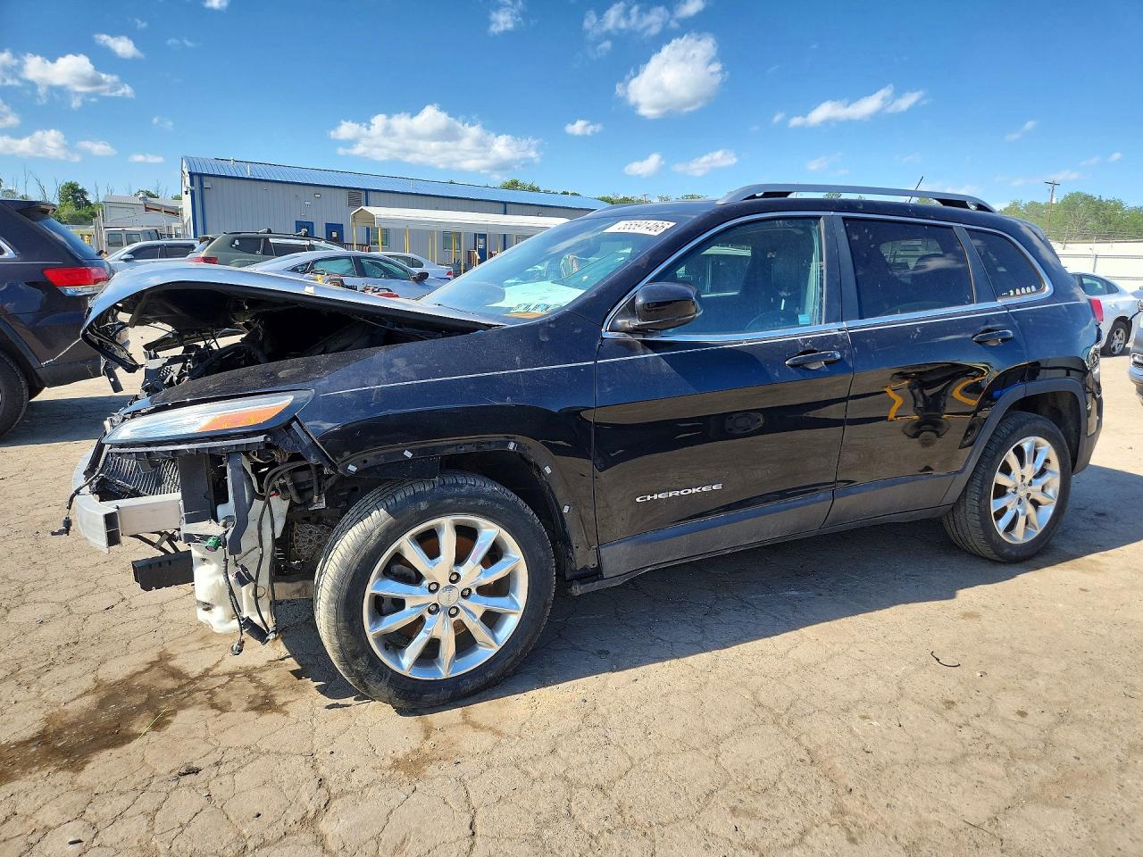 Salvage Jeep Cherokee Image