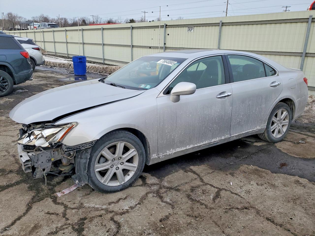 Salvage Lexus Es Image