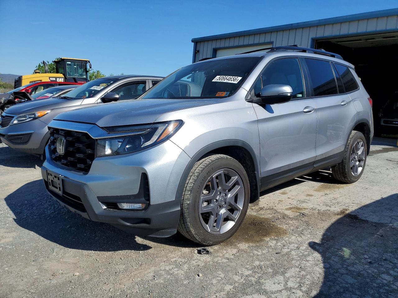 Salvage Honda Passport Image