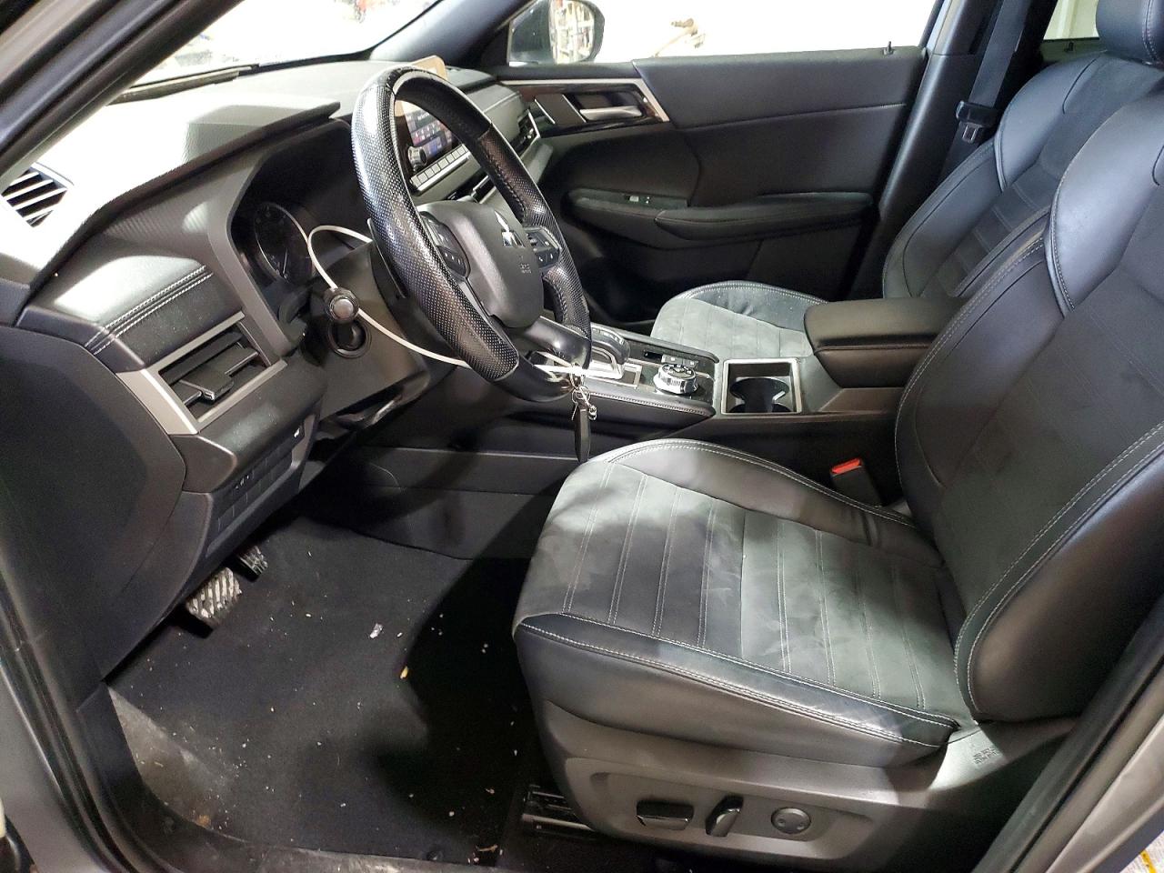 Mitsubishi Outlander Se