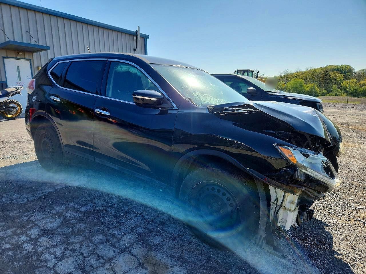 Nissan Rogue S
