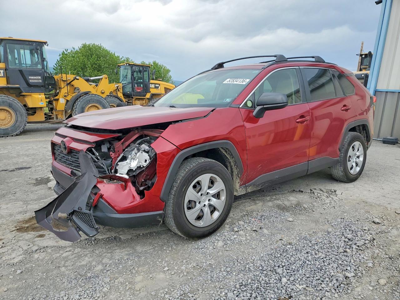 Salvage Toyota RAV4 Image