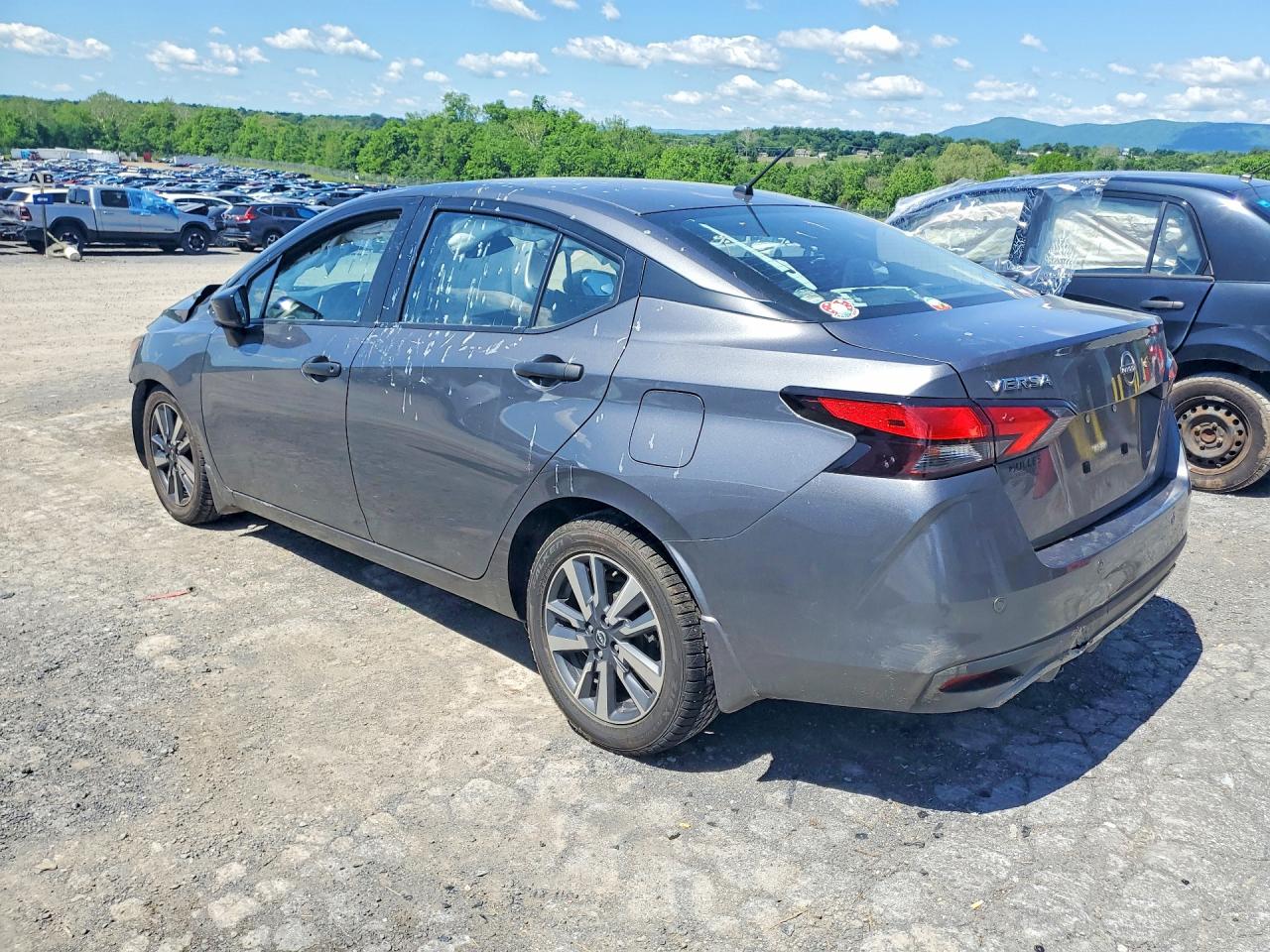 Nissan Versa S