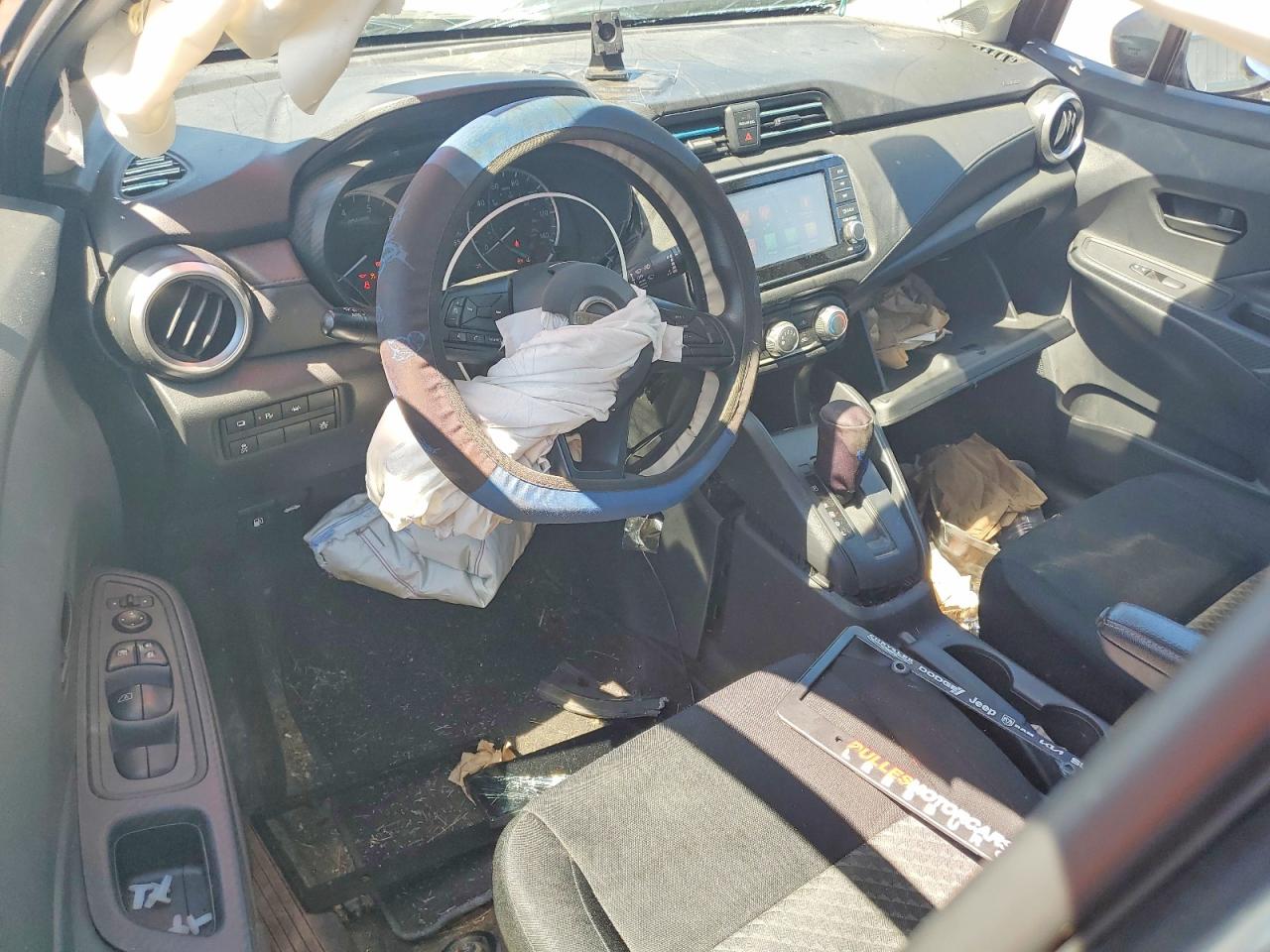 Nissan Versa S