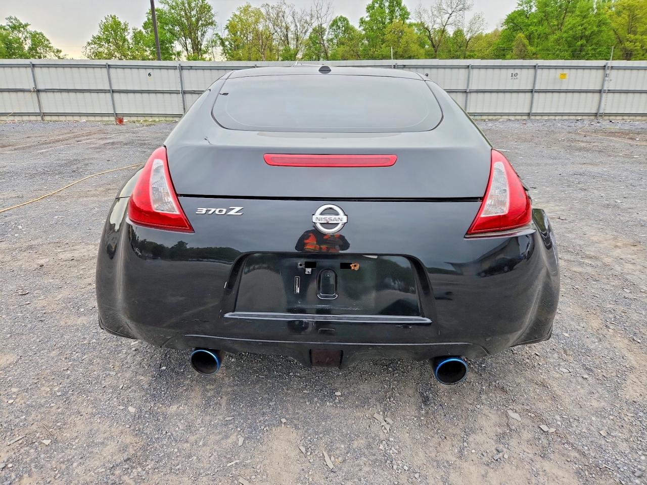 Nissan 370Z Base