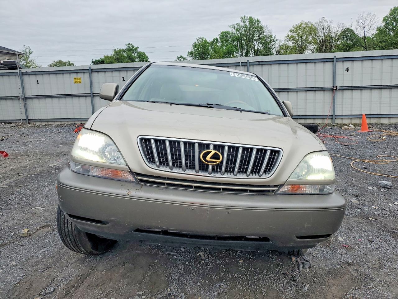 Lexus RX Base