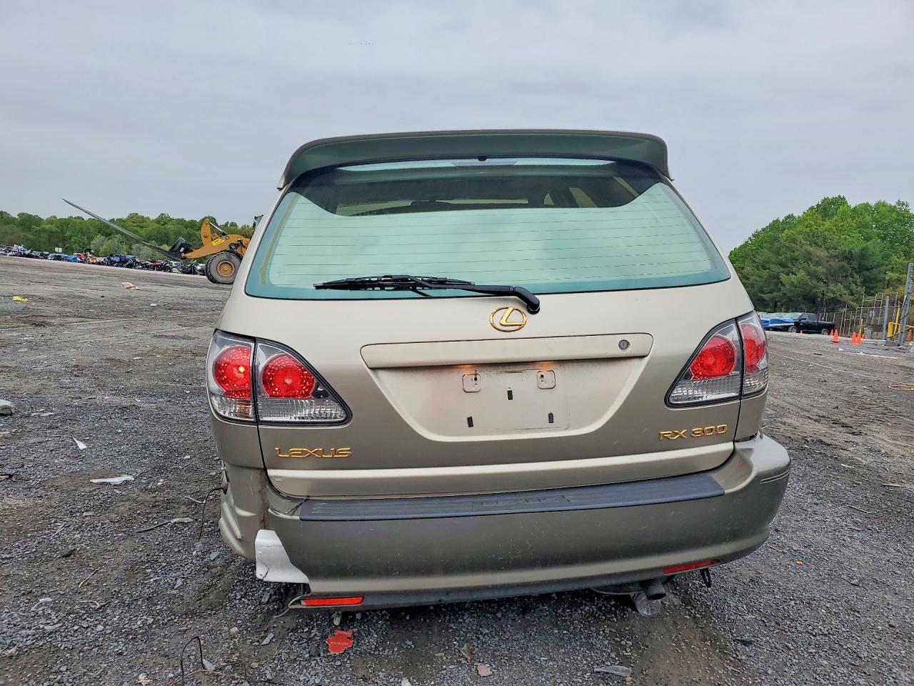 Lexus RX Base